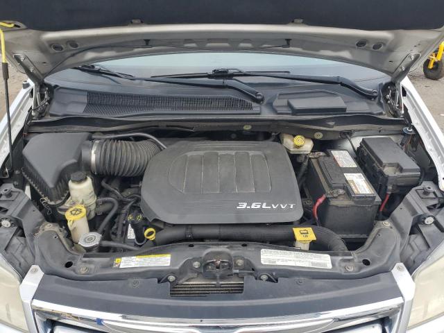 2C4RC1CG4CR125395 - 2012 CHRYSLER TOWN & COU TOURING L SILVER photo 12