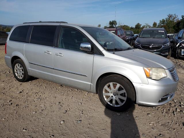 2C4RC1CG4CR125395 - 2012 CHRYSLER TOWN & COU TOURING L SILVER photo 4