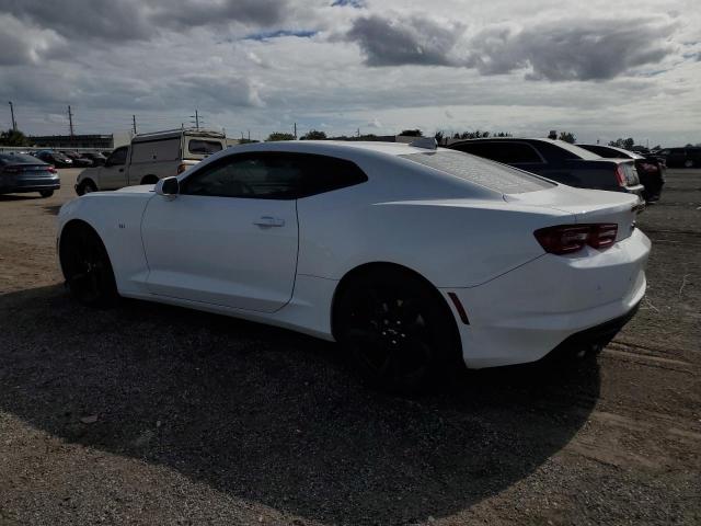 1G1FD1RS7M0110972 - 2021 CHEVROLET CAMARO LT WHITE photo 2