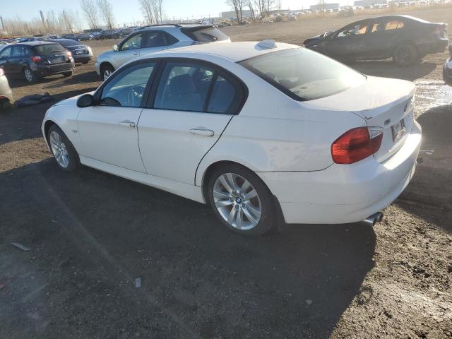 WBAVC93507KZ70886 - 2007 BMW 328 XI أبيض صورة 2