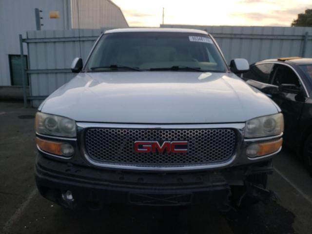 1GKEK63U51J207419 - 2001 GMC DENALI WHITE photo 5