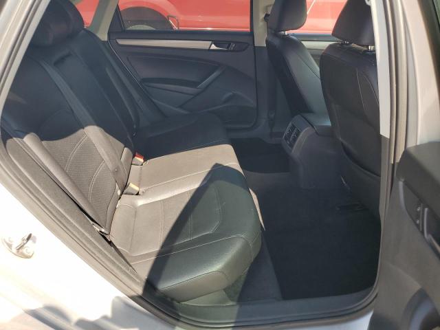 1VWBT7A36EC043004 - 2014 VOLKSWAGEN PASSAT SE 银色 照片 10