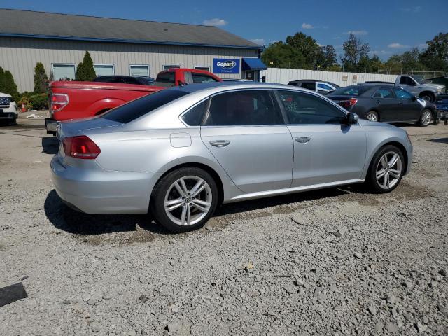 1VWBT7A36EC043004 - 2014 VOLKSWAGEN PASSAT SE 银色 照片 3