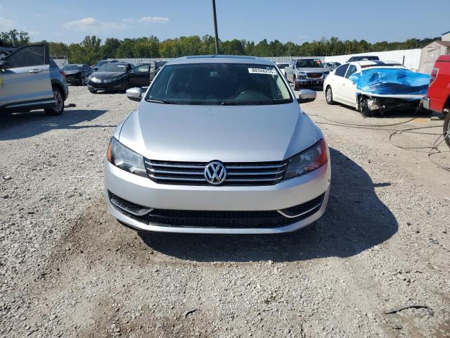 1VWBT7A36EC043004 - 2014 VOLKSWAGEN PASSAT SE 银色 照片 5