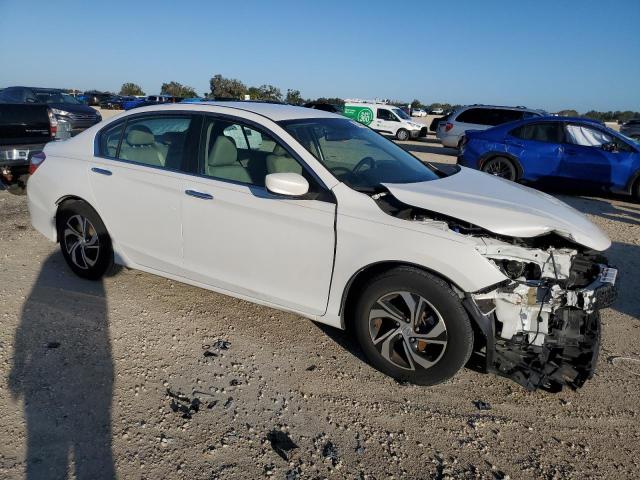 1HGCR2F35HA047970 - 2017 HONDA ACCORD LX WHITE photo 4