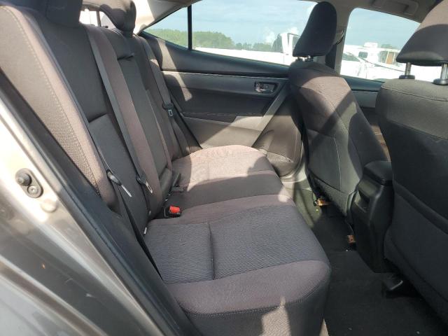 5YFBURHE3JP777572 - 2018 TOYOTA COROLLA L 灰色 照片 10