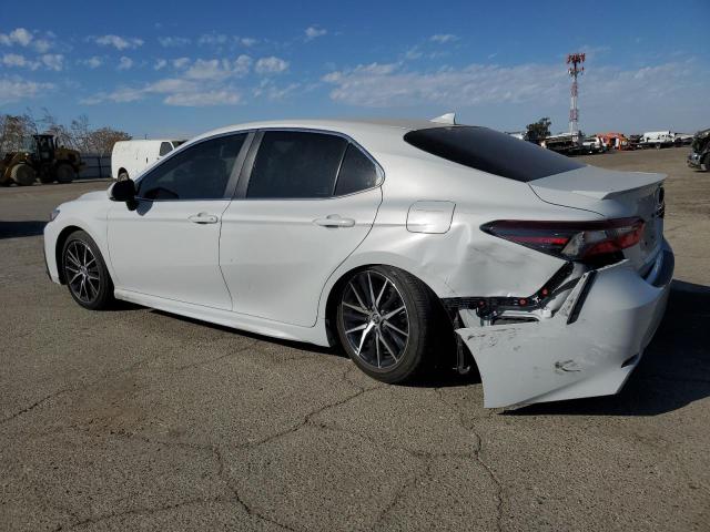 4T1T11AK2RU189056 - 2024 TOYOTA CAMRY SE NIGHT SHADE WHITE photo 2