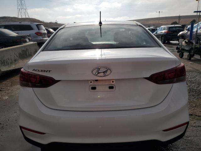 3KPC24A37KE081774 - 2019 HYUNDAI ACCENT SE WHITE photo 6