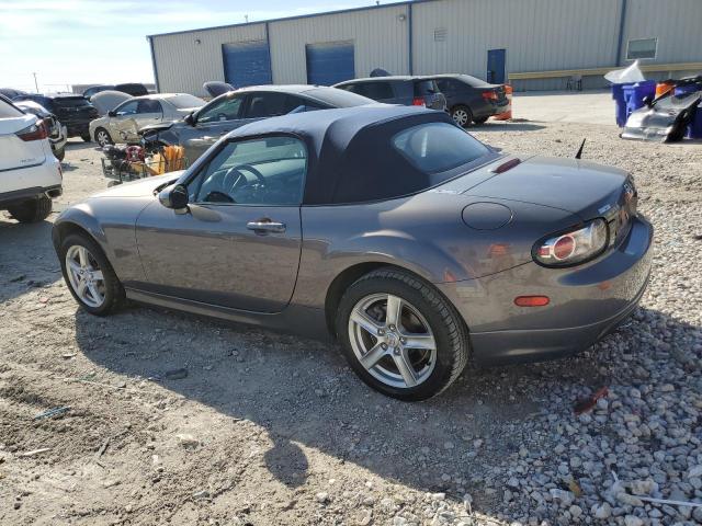 JM1NC25F360113293 - 2006 MAZDA MX-5 MIATA GRAY photo 2