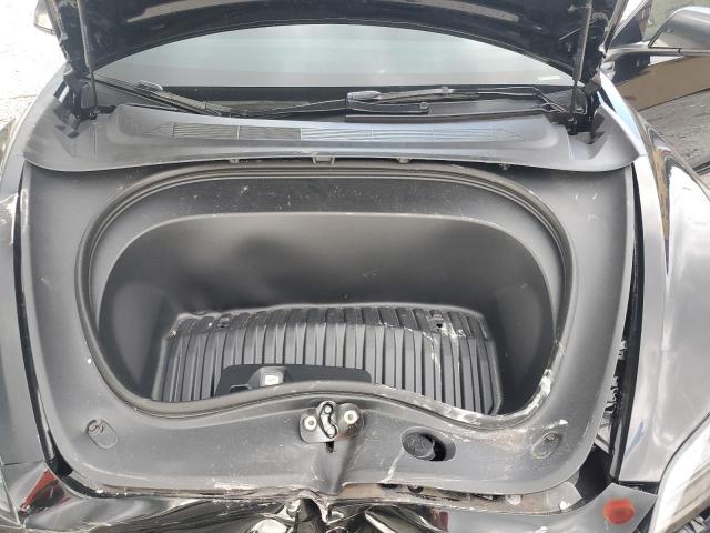 5YJ3E1EB4SF981937 - 2025 TESLA MODEL 3 Noir photo 11