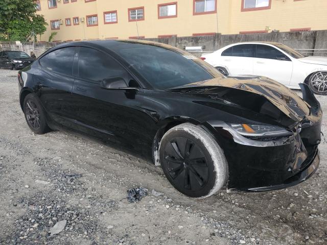 5YJ3E1EB4SF981937 - 2025 TESLA MODEL 3 Noir photo 4