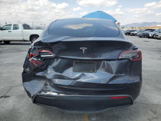 7SAYGDEE3RA222881 - 2024 TESLA MODEL Y GRAY photo 6