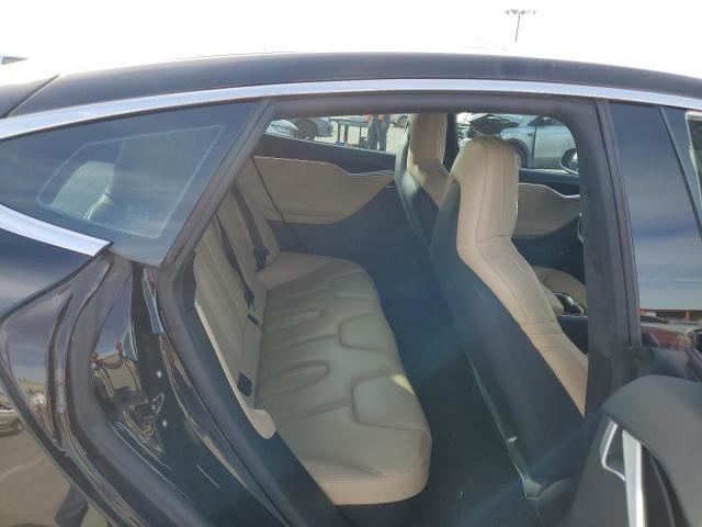 5YJSA1E4XFF107932 - 2015 TESLA MODEL S შავი ფოტო 10
