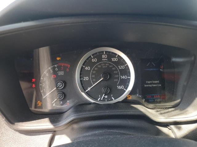 5YFEPMAE3NP300891 - 2022 TOYOTA COROLLA LE ვერცხლისფერი ფოტო 9