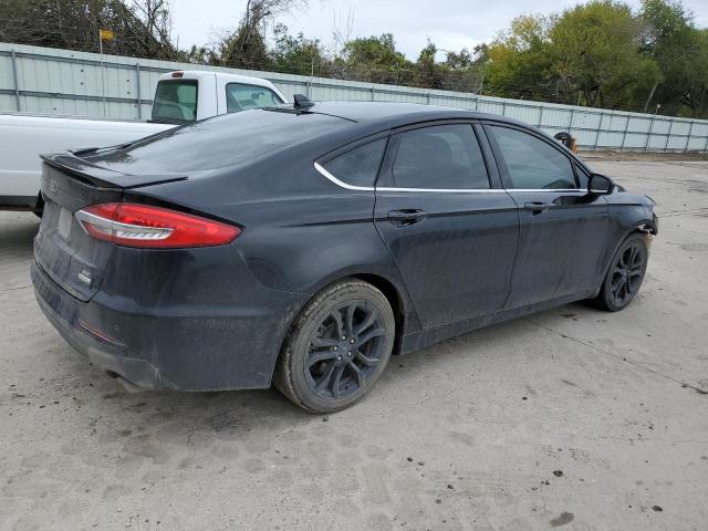 3FA6P0HD8KR282927 - 2019 FORD FUSION SE BLACK photo 3