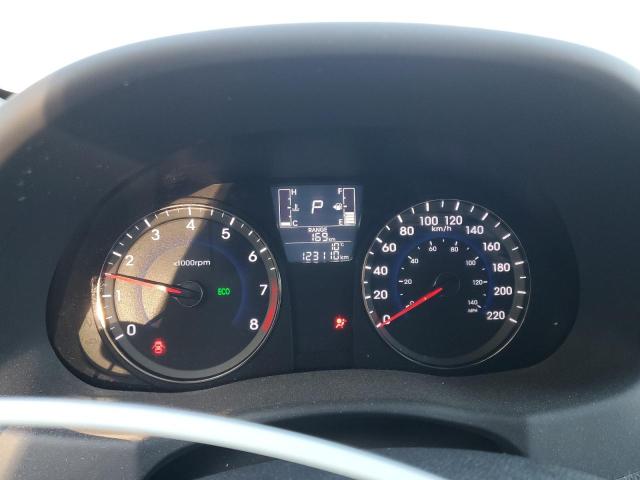 KMHCT4AE6HU296020 - 2017 HYUNDAI ACCENT SE SILVER photo 9