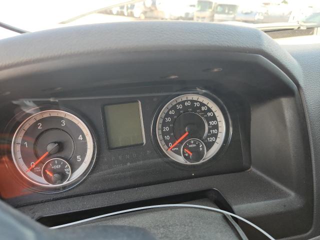 3C7WRNFL6JG162536 - 2018 RAM 5500 Blanco foto 9