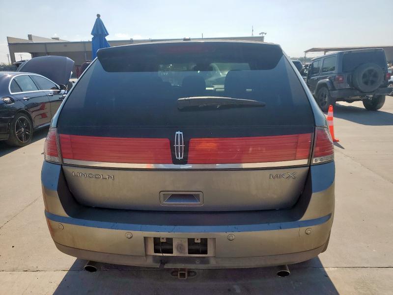 2LMDU68C68BJ10729 - 2008 LINCOLN MKX GRAY photo 6