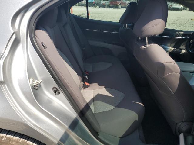 4T1B11HK0KU784818 - 2019 TOYOTA CAMRY L ვერცხლისფერი ფოტო 10