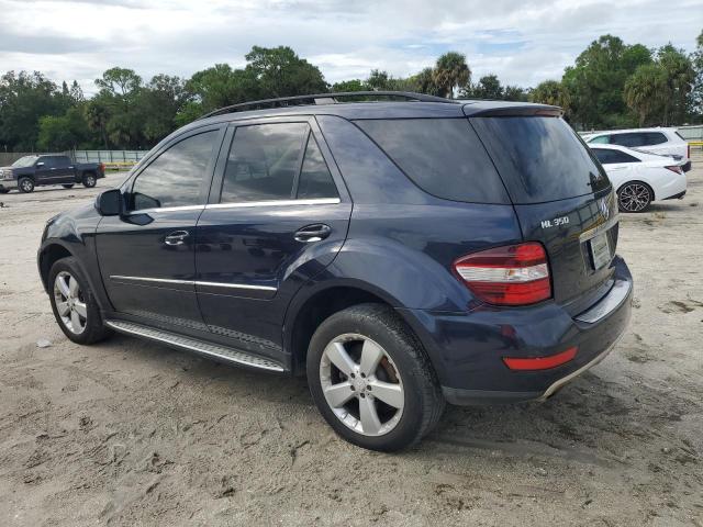 4JGBB8GBXAA564738 - 2010 MERCEDES-BENZ ML 350 4MATIC BLUE photo 2