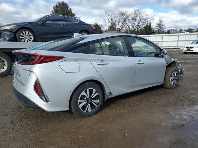 JTDKARFP5K3115757 - 2019 TOYOTA PRIUS PRIM 银色 照片 3