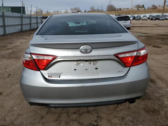 4T1BF1FK0HU740296 - 2017 TOYOTA CAMRY LE SILVER photo 6