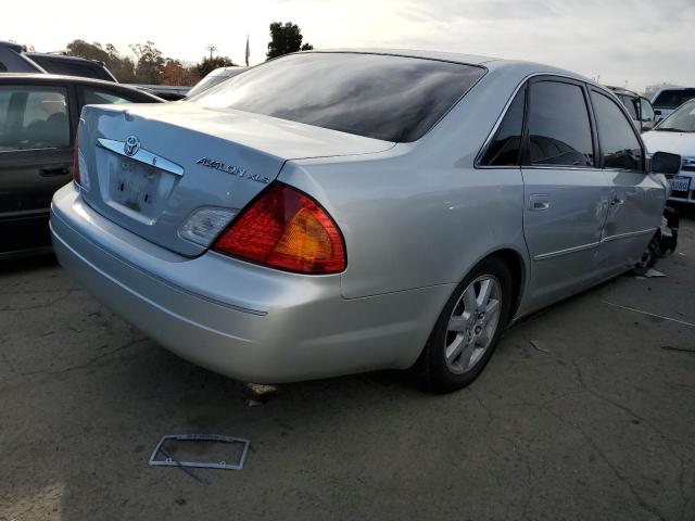 4T1BF28B41U158713 - 2001 TOYOTA AVALON XL SILVER photo 3