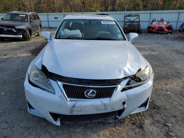 JTHBF5C2XB5149814 - 2011 LEXUS IS 250 WHITE photo 5