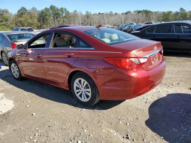 5NPEB4AC3BH273245 - 2011 HYUNDAI SONATA GLS RED photo 2