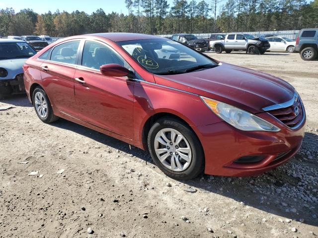 5NPEB4AC3BH273245 - 2011 HYUNDAI SONATA GLS RED photo 4