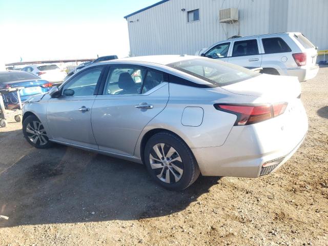 1N4BL4BV5KC231970 - 2019 NISSAN ALTIMA S SILVER photo 2