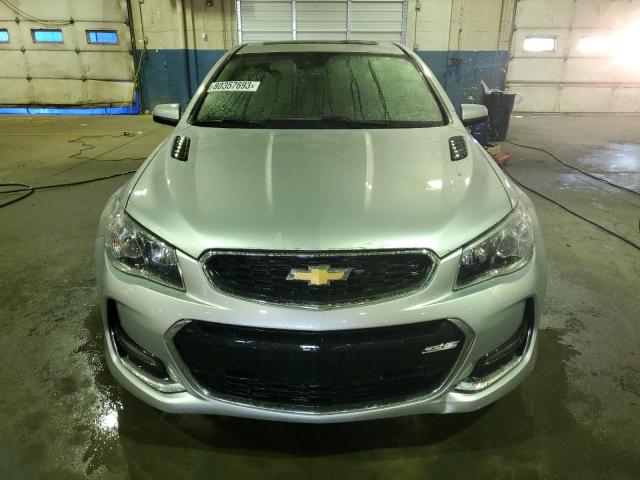 6G3F15RW9HL300516 - 2017 CHEVROLET SS SILVER photo 5