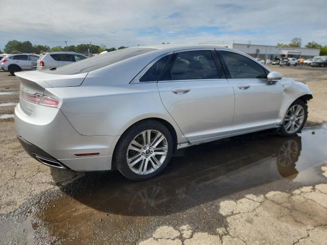 3LN6L2G98DR823603 - 2013 LINCOLN MKZ SILVER photo 3