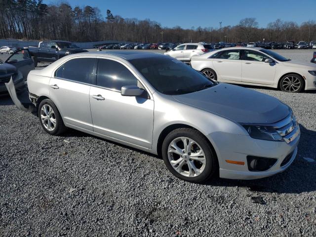 3FAHP0HA3CR308947 - 2012 FORD FUSION SE SILVER photo 4