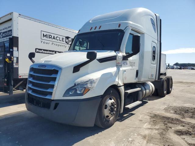 3AKJHHDRXMSMN9039 - 2021 FREIGHTLINER CASCADIA 1 WHITE photo 2