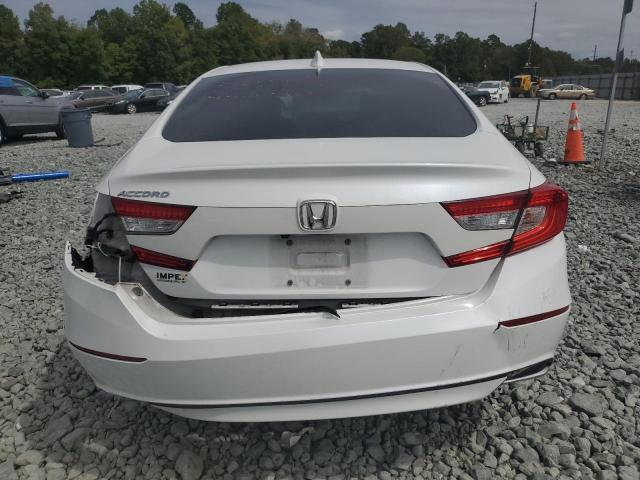 1HGCV1F14JA177006 - 2018 HONDA ACCORD LX WHITE photo 6