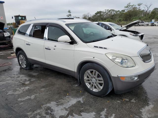 5GAER13768J122444 - 2008 BUICK ENCLAVE CX WHITE photo 4