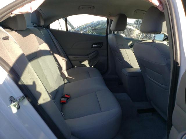 1G11B5SA8GF132974 - 2016 CHEVROLET MALIBU LIM LS WHITE photo 10