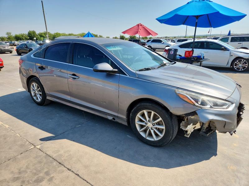 5NPE24AF3JH700853 - 2018 HYUNDAI SONATA SE Күміс фото 4