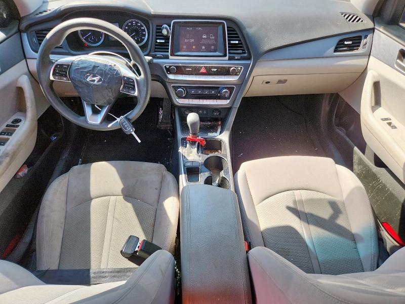 5NPE24AF3JH700853 - 2018 HYUNDAI SONATA SE Күміс фото 8