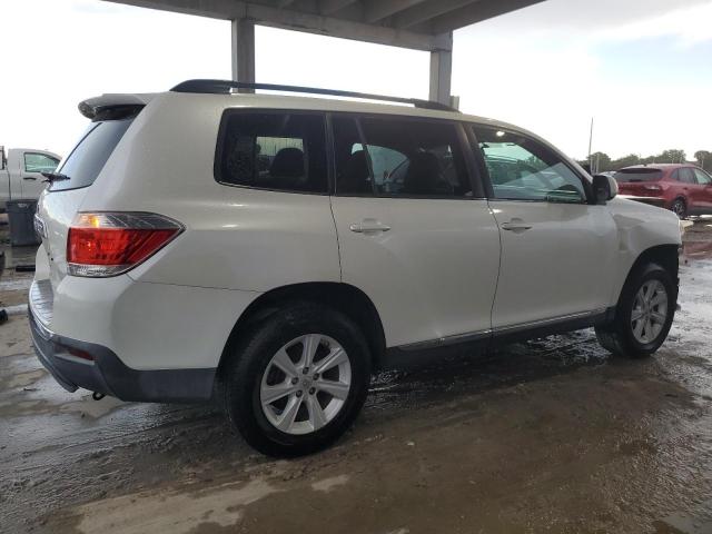 5TDZA3EH7DS046271 - 2013 TOYOTA HIGHLANDER BASE Ақ фото 3