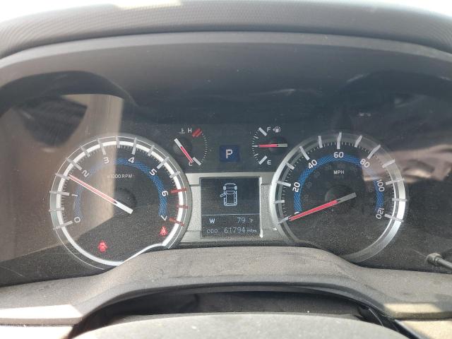 JTEBU5JR7J5505167 - 2018 TOYOTA 4RUNNER SR5/SR5 PREMIUM Серебристый фото 9