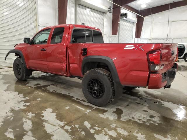 3TYSZ5AN7NT061683 - 2022 TOYOTA TACOMA ACCESS CAB RED photo 2