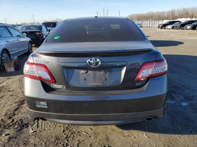 4T1BF3EK3BU206018 - 2011 TOYOTA CAMRY BASE GRAY photo 6