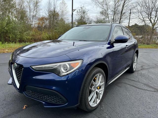 ZASFAKNN5J7B99652 - 2018 ALFA ROMEO STELVIO TI SPORT BLUE photo 2