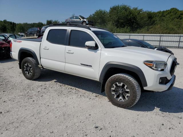 5TFCZ5AN0GX037951 - 2016 TOYOTA TACOMA DOUBLE CAB WHITE photo 4