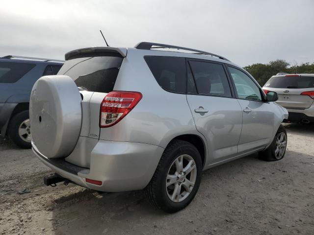 2T3BK4DV0CW090086 - 2012 TOYOTA RAV4 SILVER photo 3