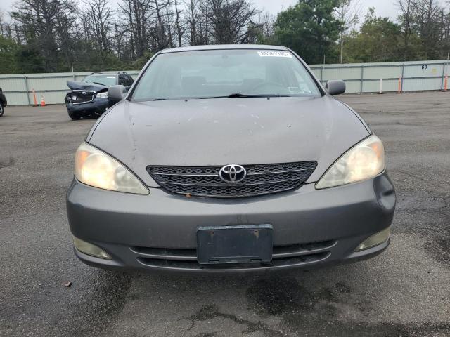 4T1BE32K73U681339 - 2003 TOYOTA CAMRY LE GRAY photo 5