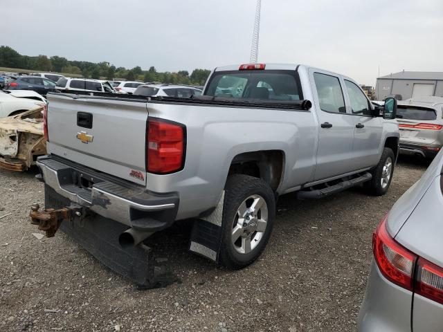 1GC1CUEY1JF183599 - 2018 CHEVROLET SILVERADO C2500 HEAVY DUTY SILVER photo 3