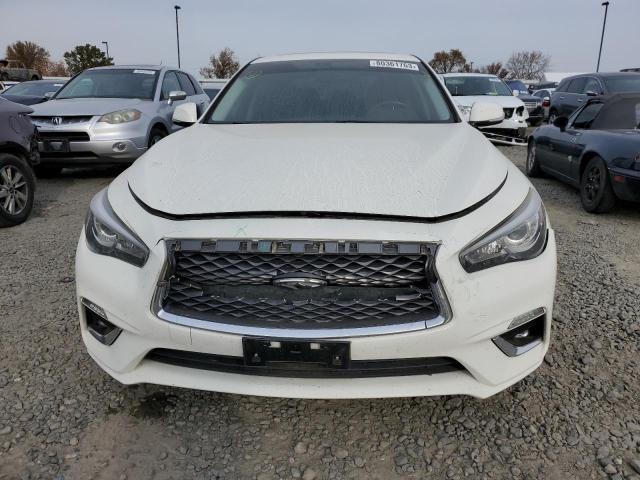 JN1EV7AP8JM350713 - 2018 INFINITI Q50 LUXE WHITE photo 5